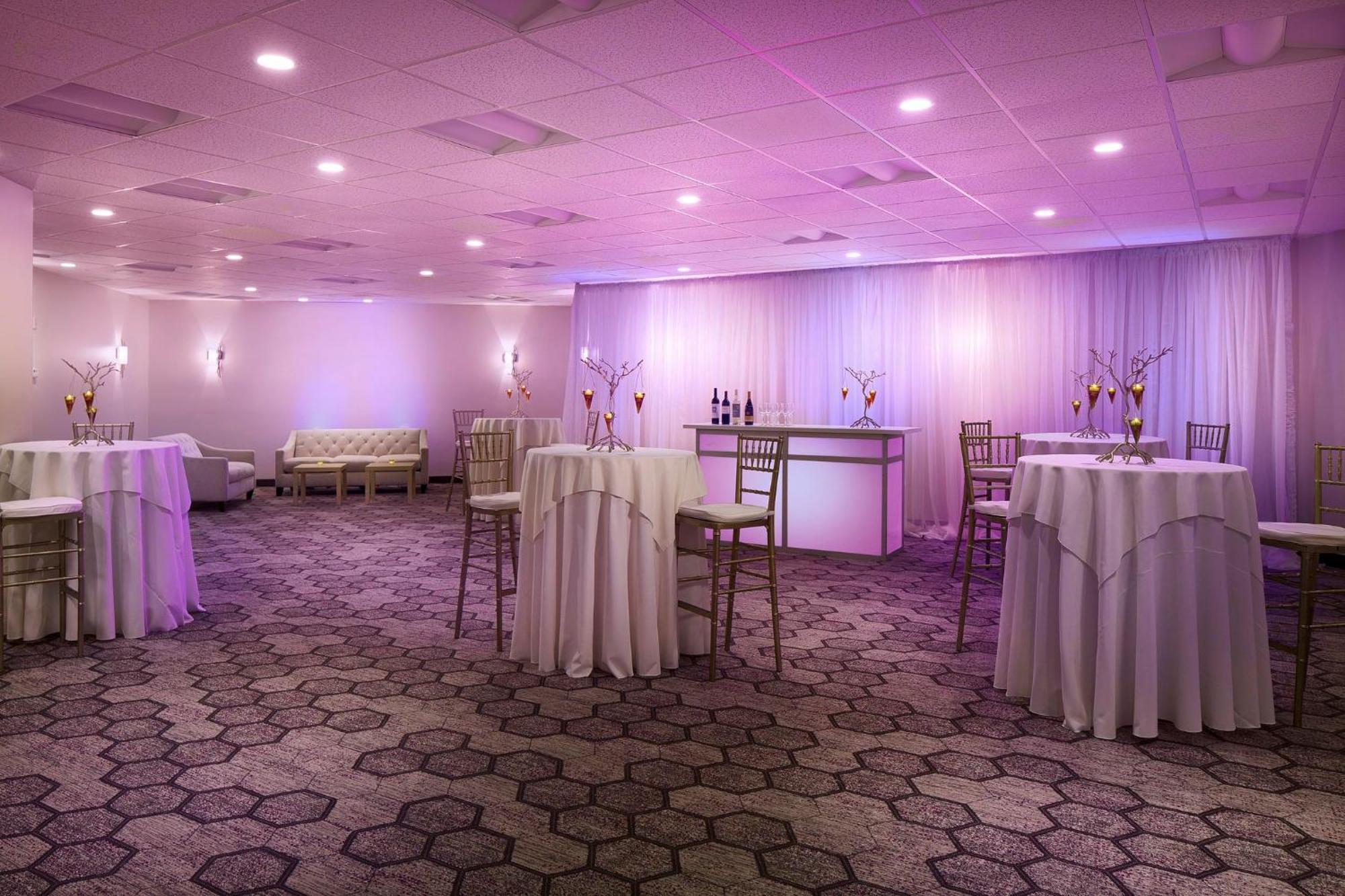 Ac Hotel By Marriott Portland Lake Oswego Εξωτερικό φωτογραφία