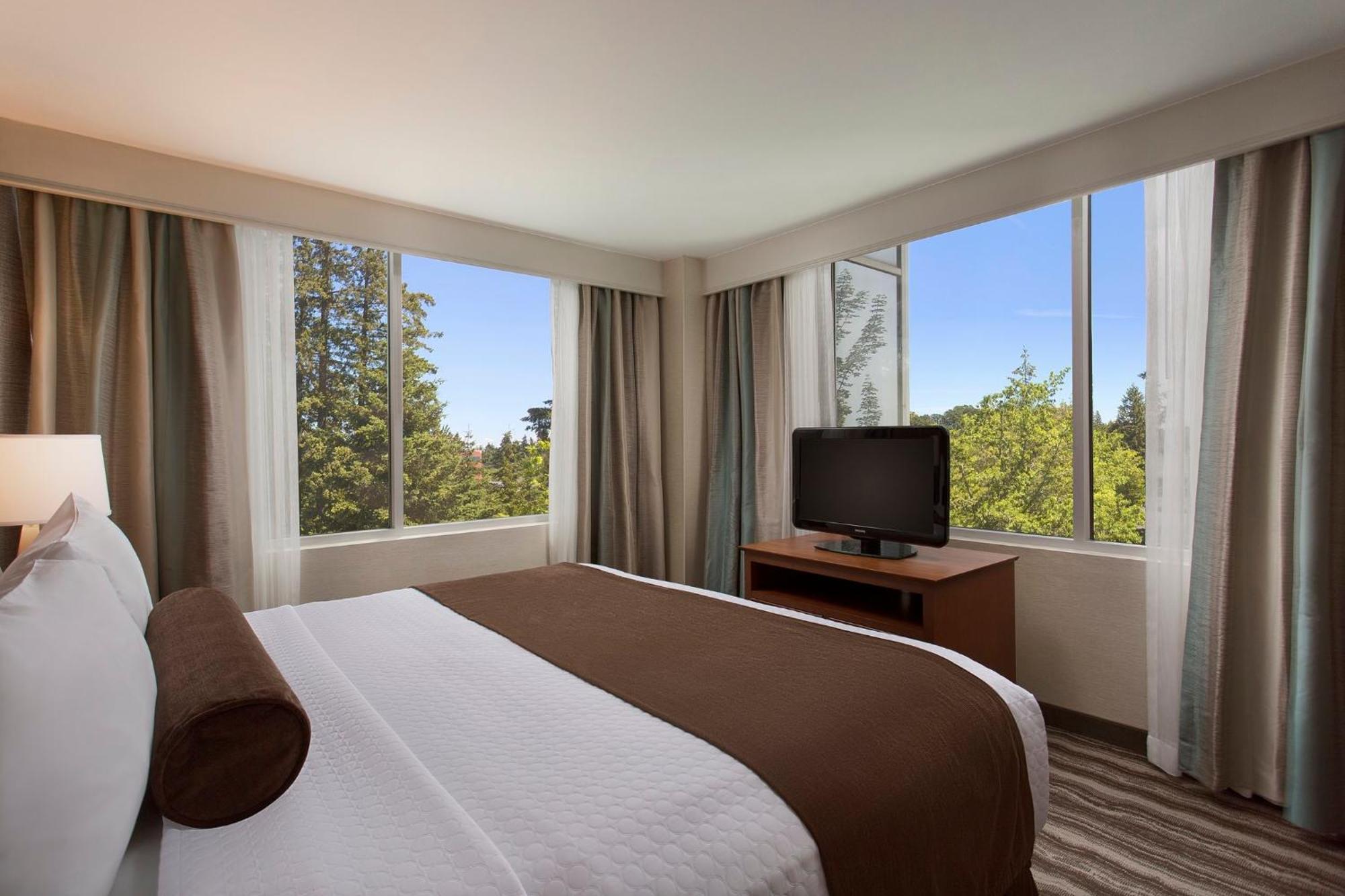Ac Hotel By Marriott Portland Lake Oswego Εξωτερικό φωτογραφία