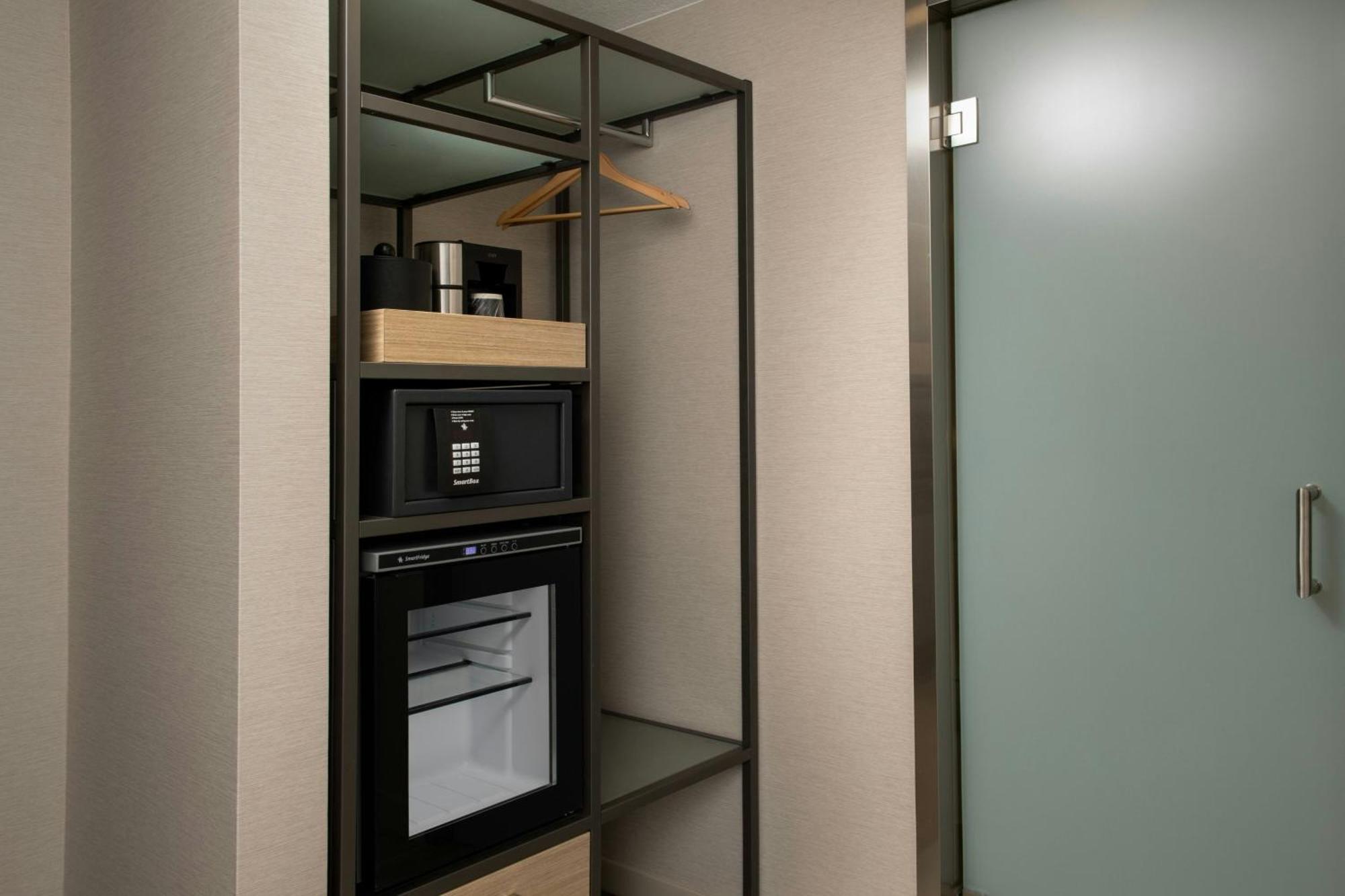 Ac Hotel By Marriott Portland Lake Oswego Εξωτερικό φωτογραφία